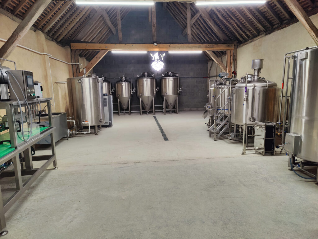 brasserie-wallpapper-2mo